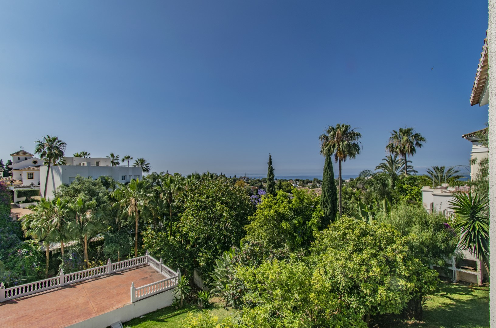 Villa for sale in Marbella - East 10