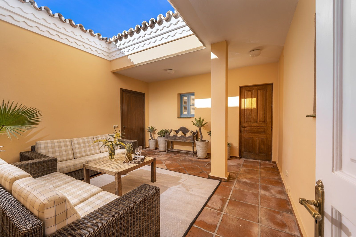 Villa for sale in Sevilla City 33