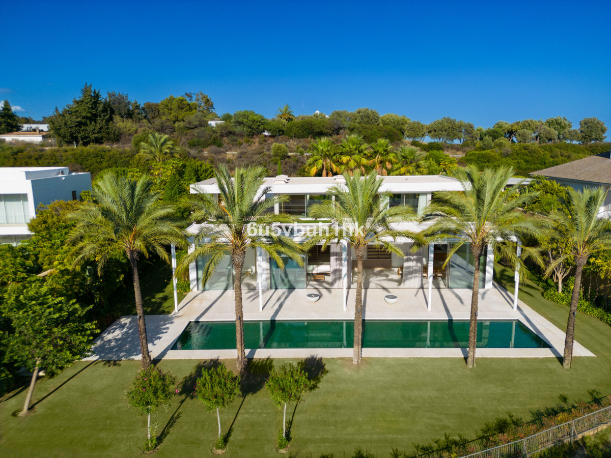 Villa te koop in Casares 17