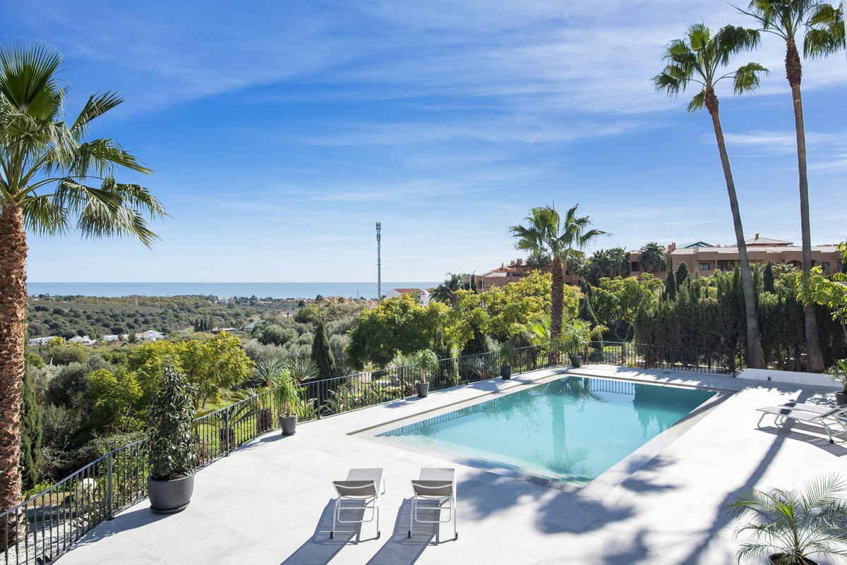 Villa for sale in Estepona 8