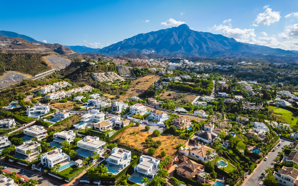 Plot te koop in Marbella - Nueva Andalucía 9