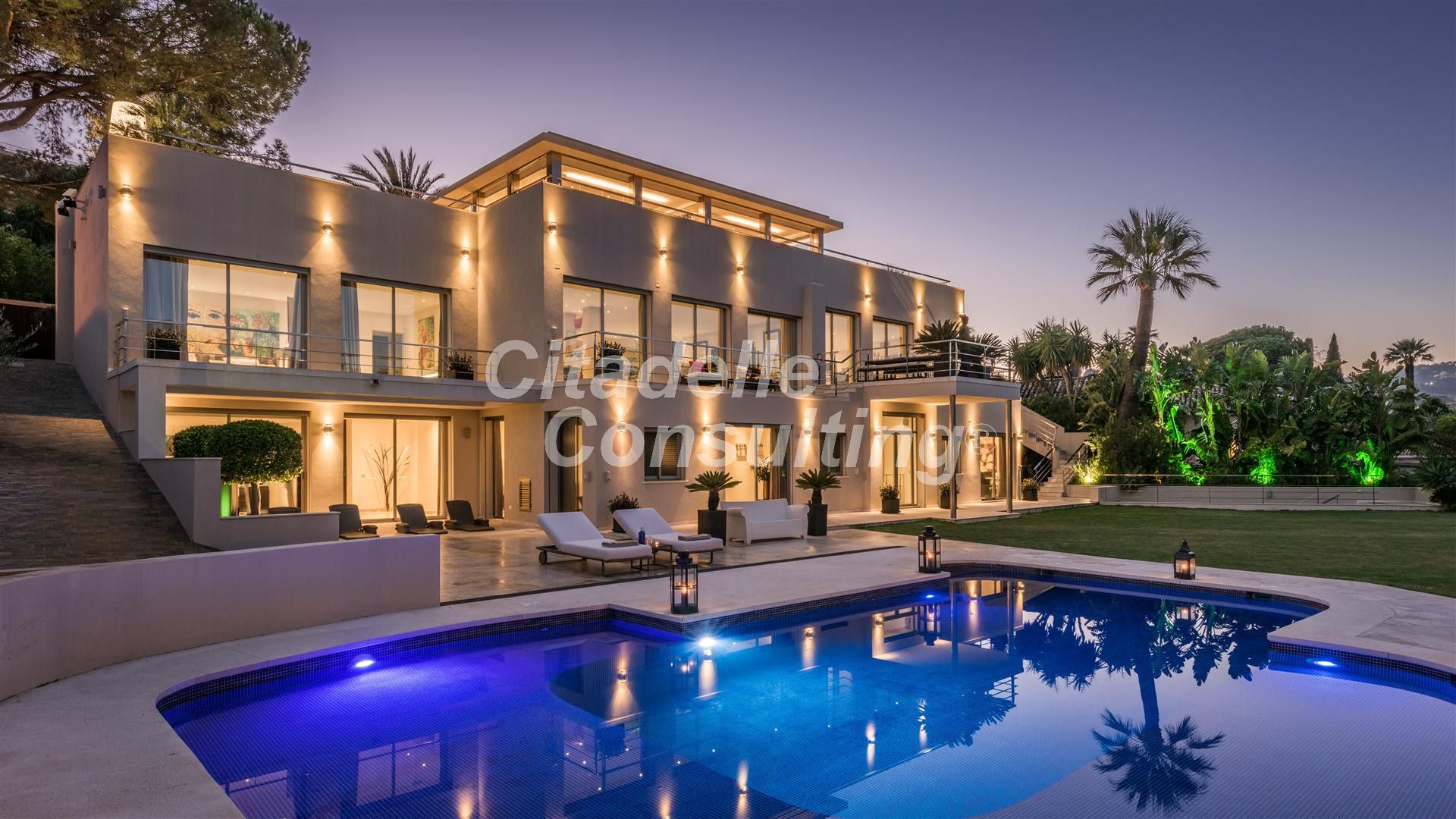 Villa te koop in Marbella - Nueva Andalucía 31