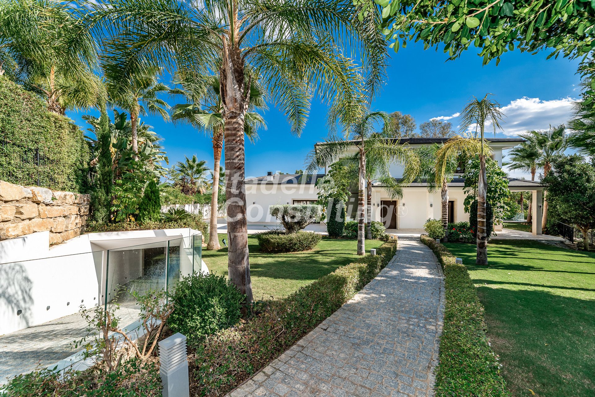 Villa te koop in Marbella - Nueva Andalucía 5