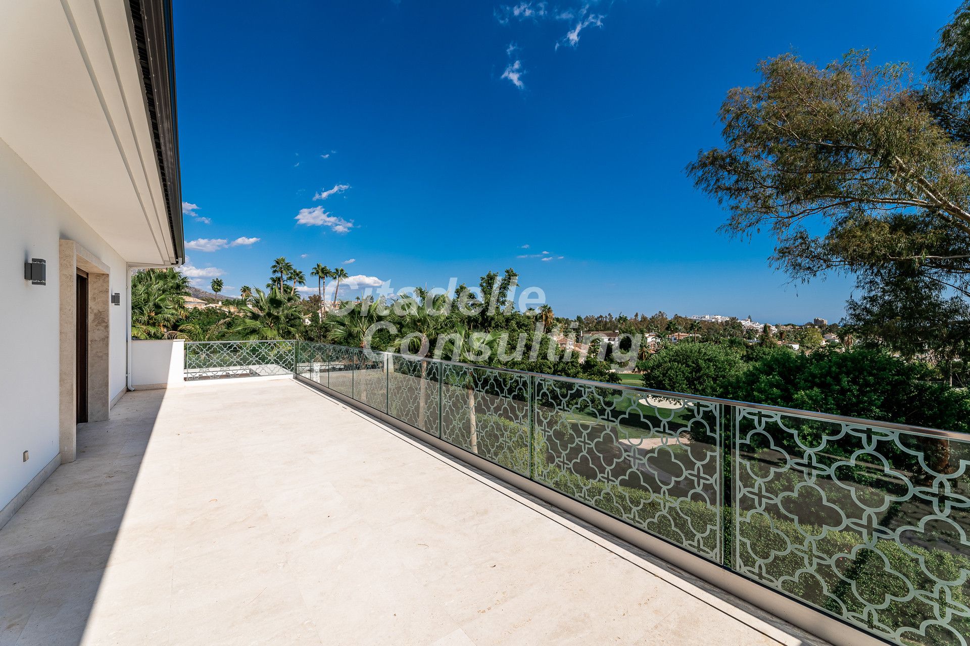 Villa te koop in Marbella - Nueva Andalucía 9