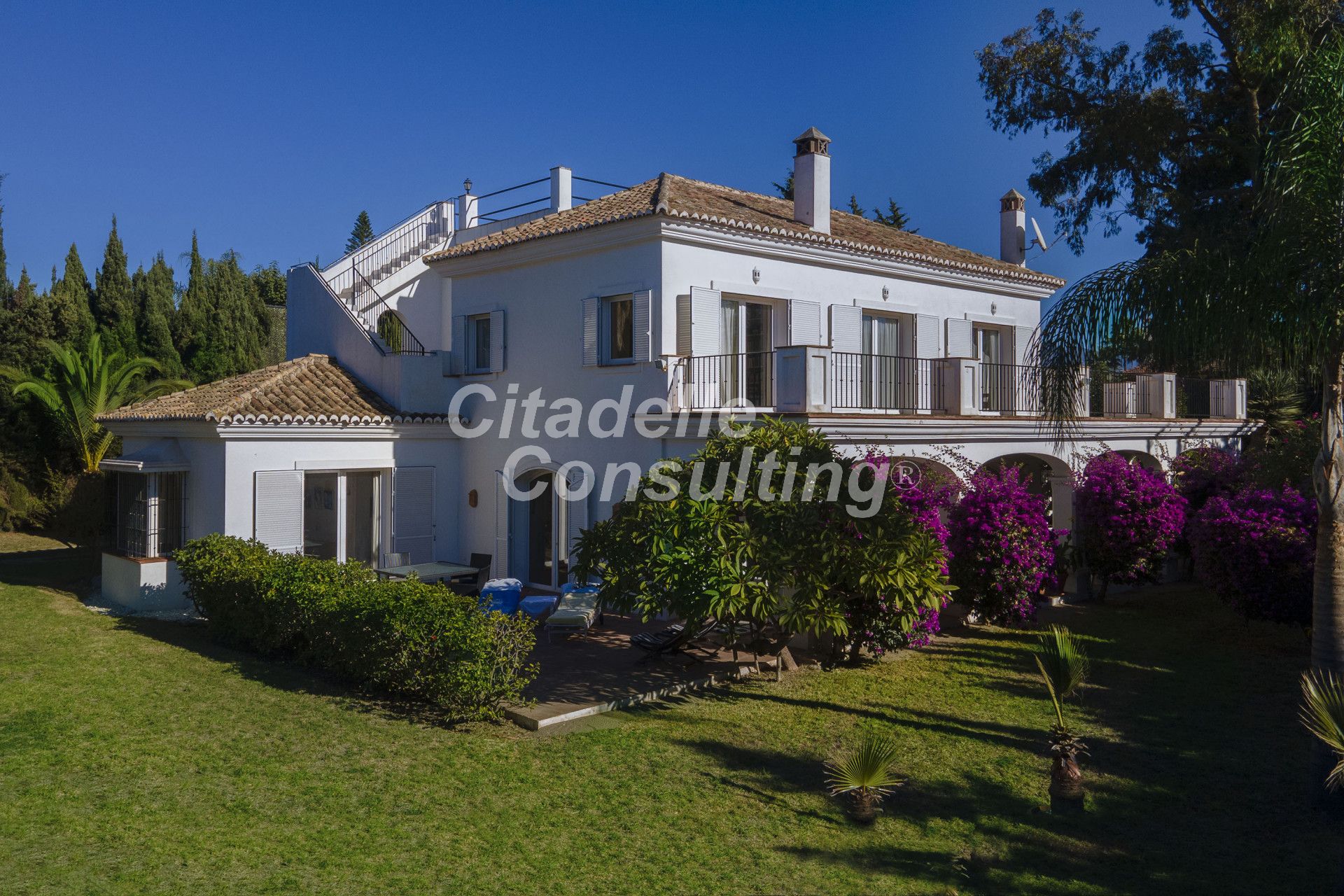 Villa for sale in Marbella - San Pedro and Guadalmina 1