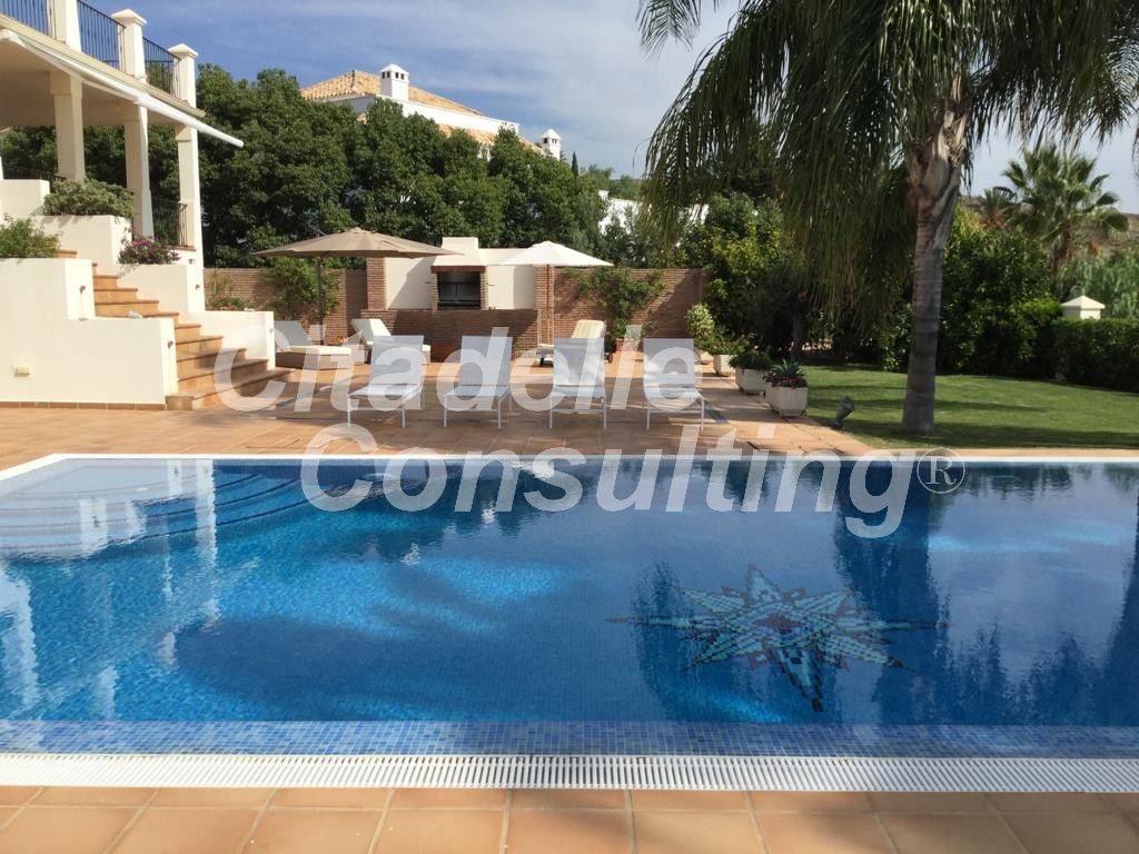 Villa for sale in Benahavís 12