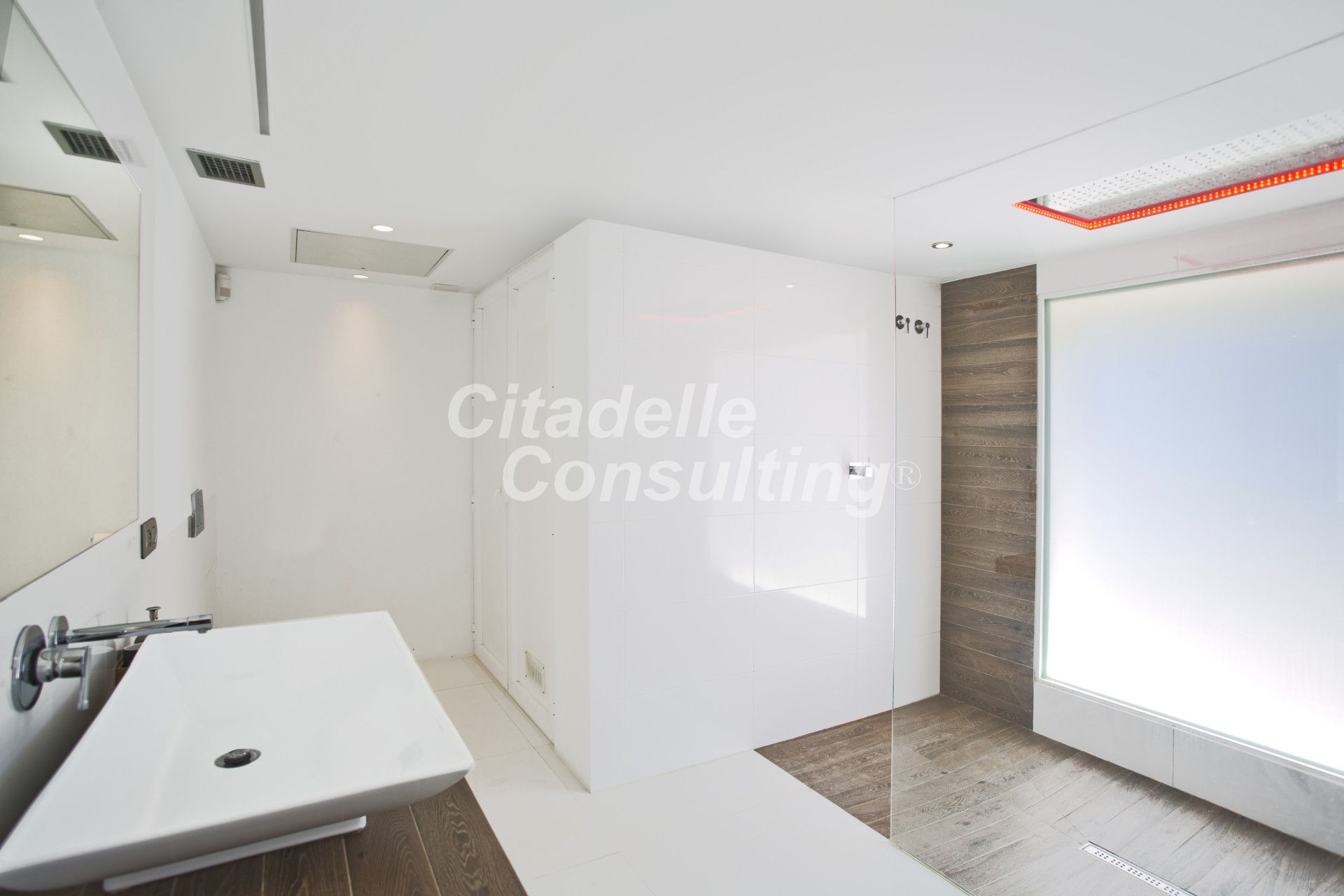 Chalé en venta en Marbella - East 50