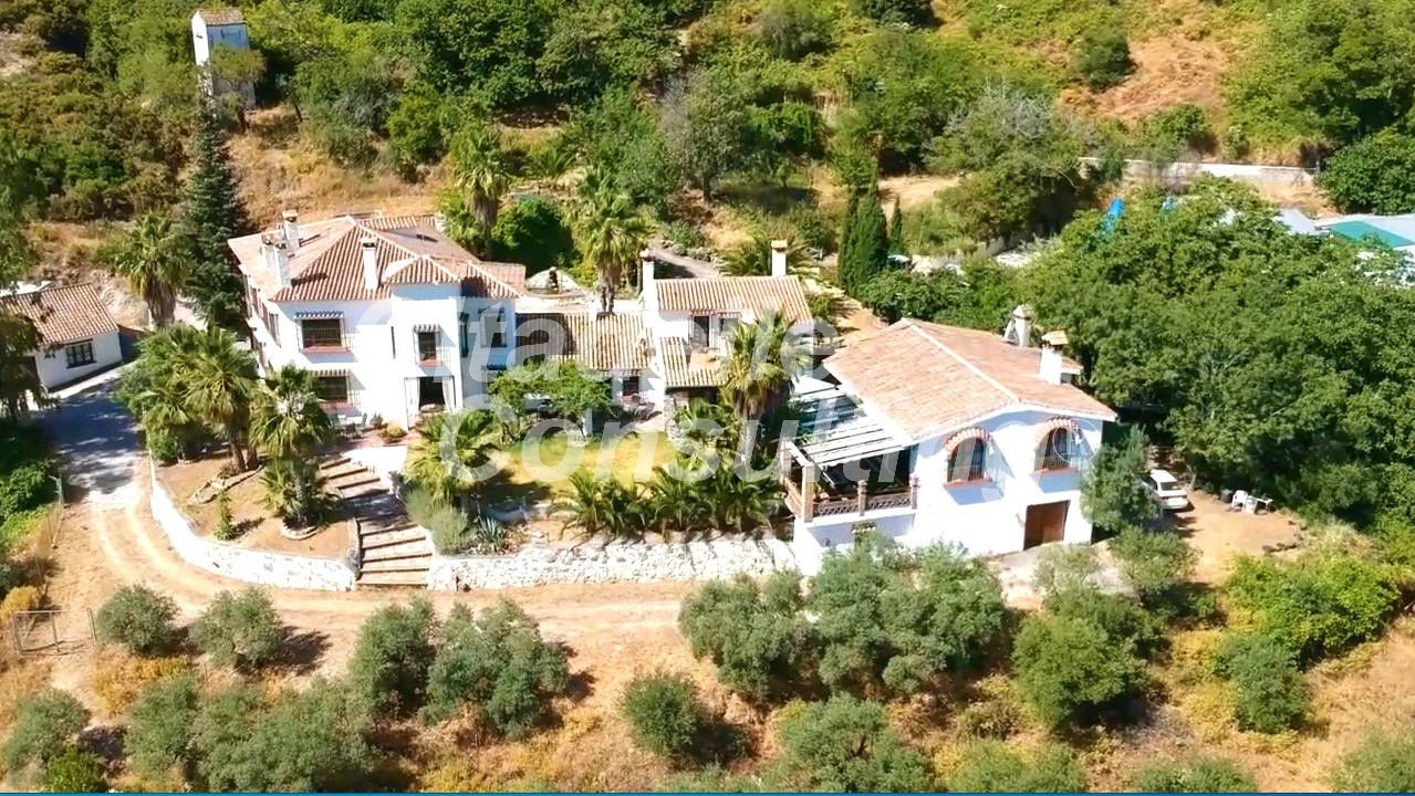 Villa à vendre à Ojén 22