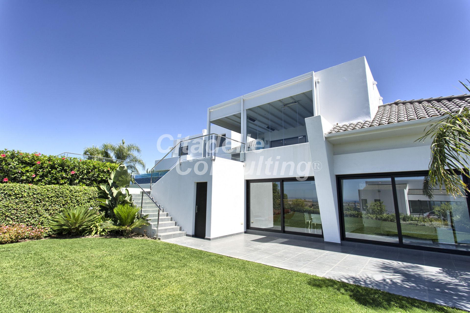 Villa for sale in Benahavís 25