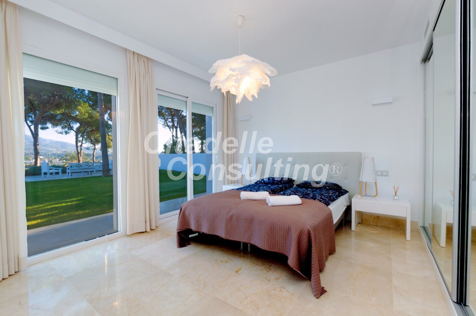 Villa for sale in Marbella - Nueva Andalucía 31