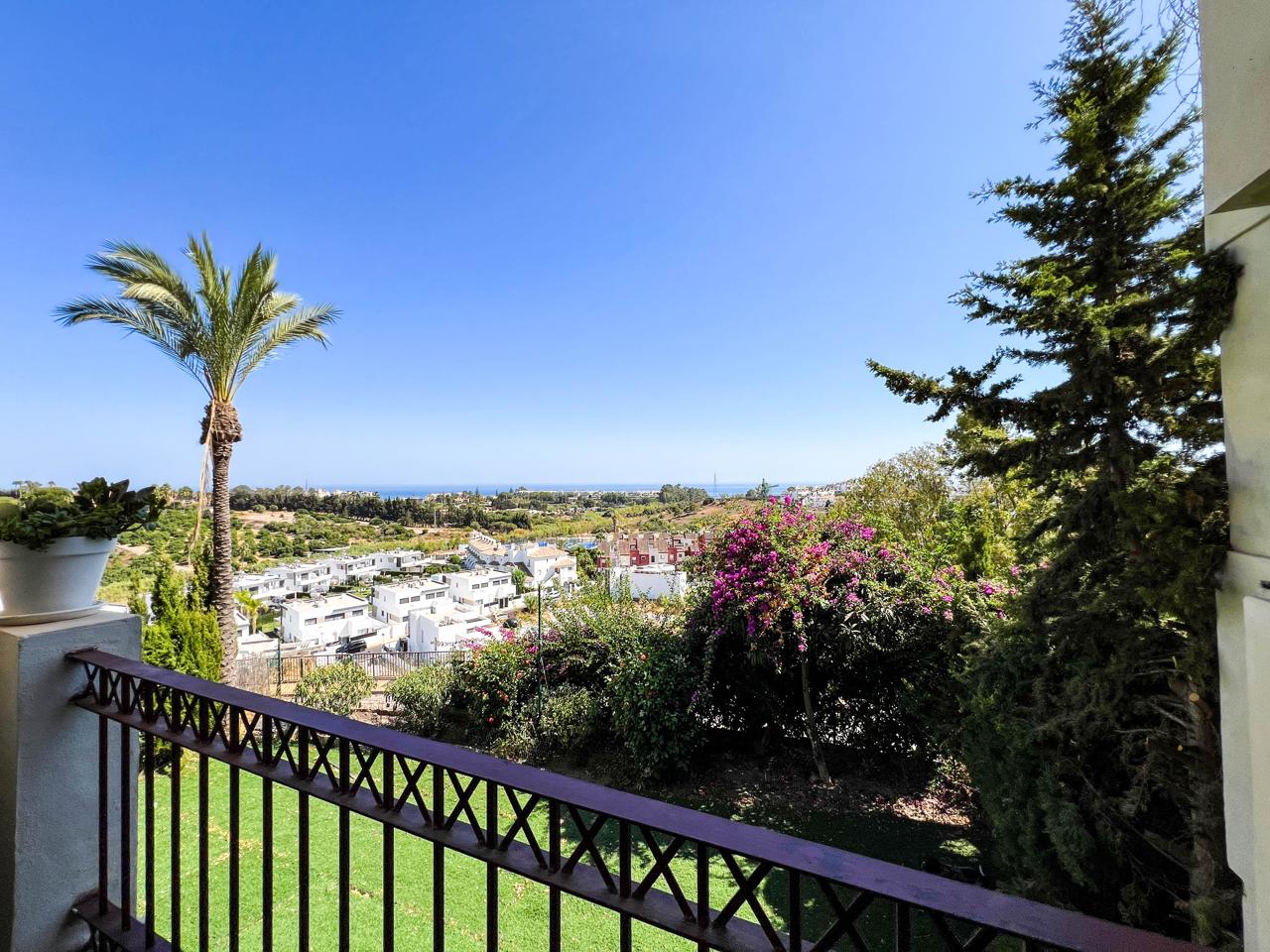 Apartment for sale in Estepona 8