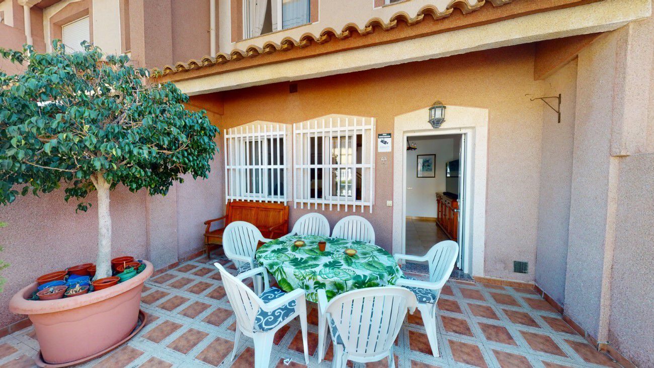 Property Image 630394-los-urrutias-townhouses-4-2