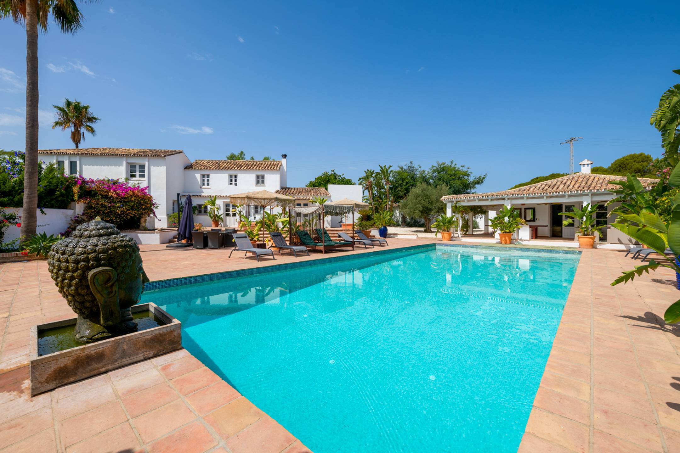 Countryhome te koop in Estepona 1