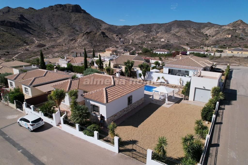 Villa for sale in Almería and surroundings 3