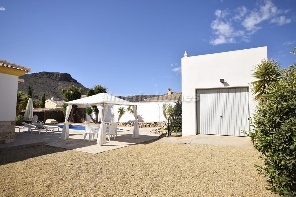 Villa for sale in Almería and surroundings 9