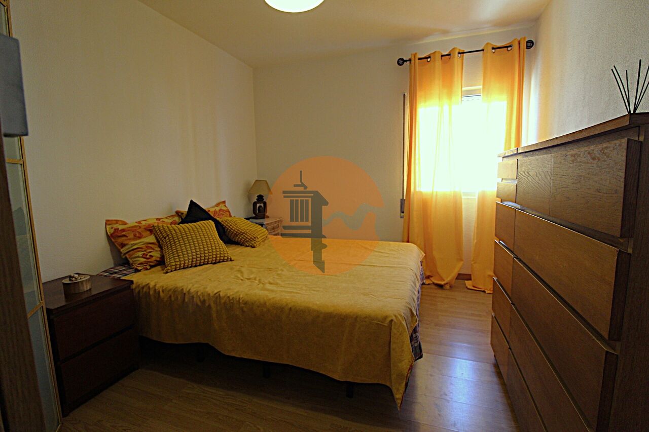 Appartement te koop in Faro 17