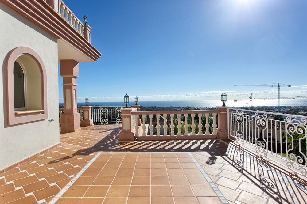 Villa for sale in Benahavís 27