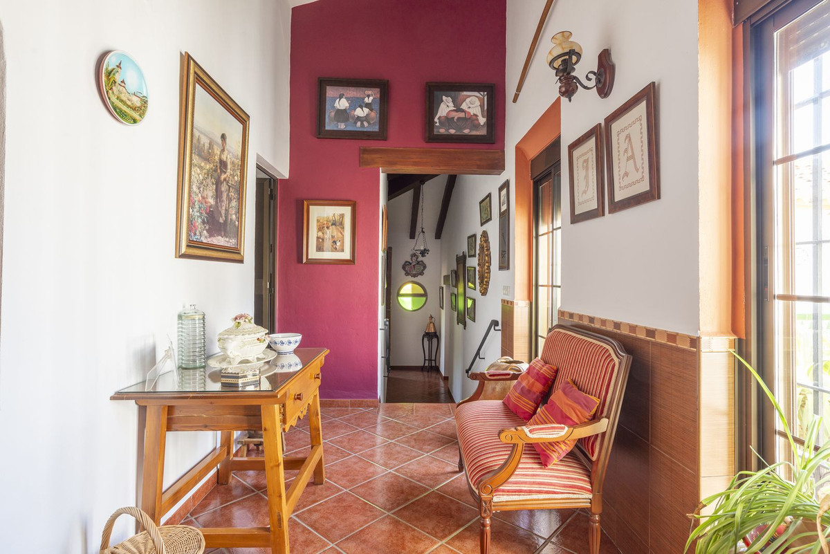 Countryhome te koop in Málaga 34