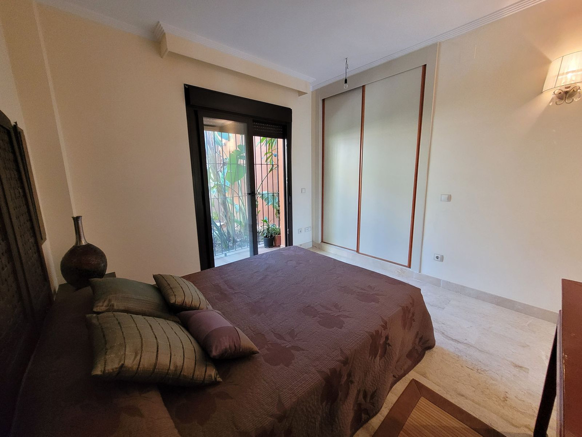 Appartement te koop in Estepona 11