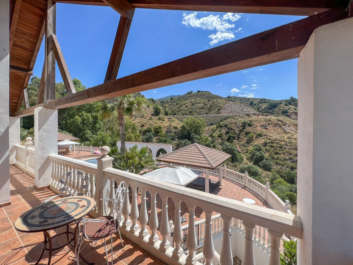 Villa for sale in Mijas 24