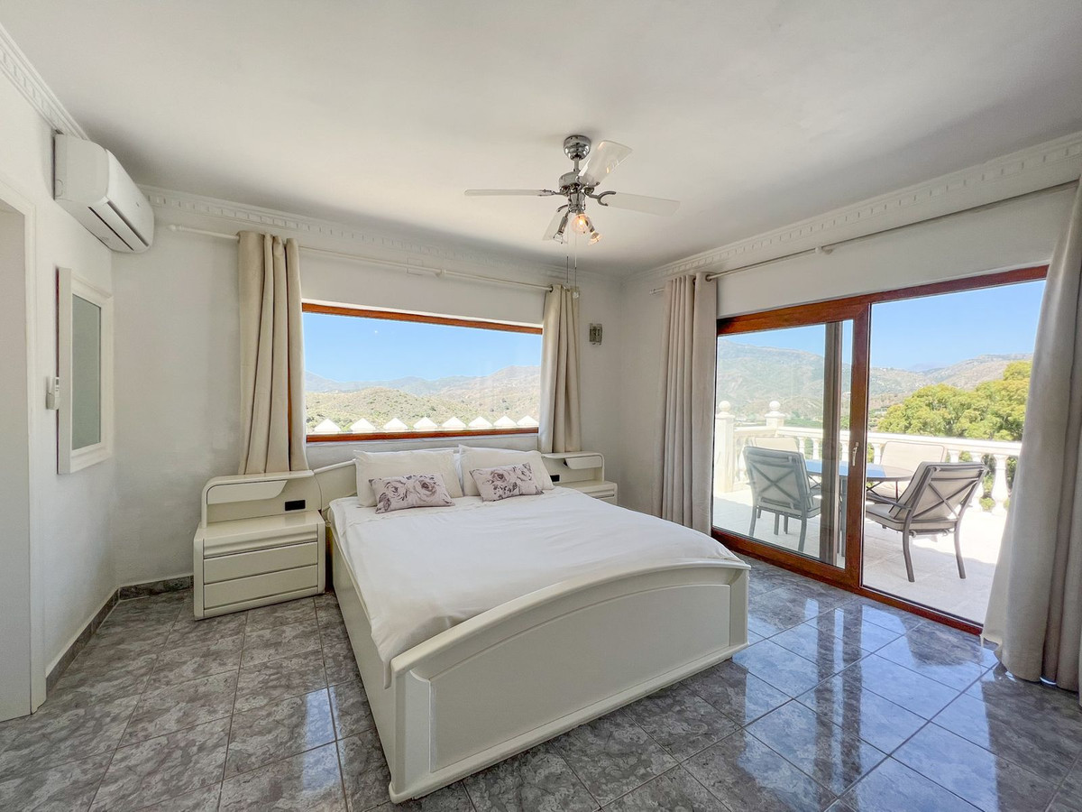 Villa for sale in Mijas 30