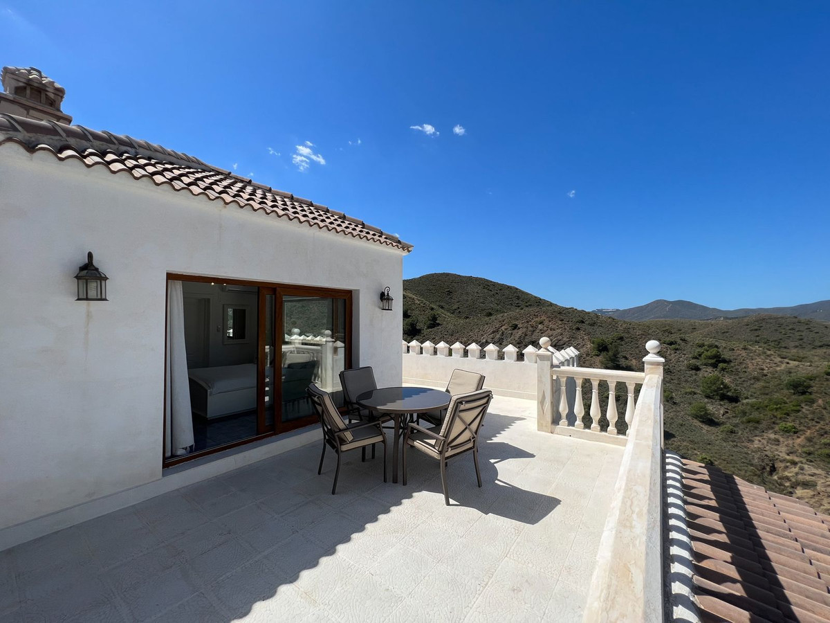 Villa for sale in Mijas 32