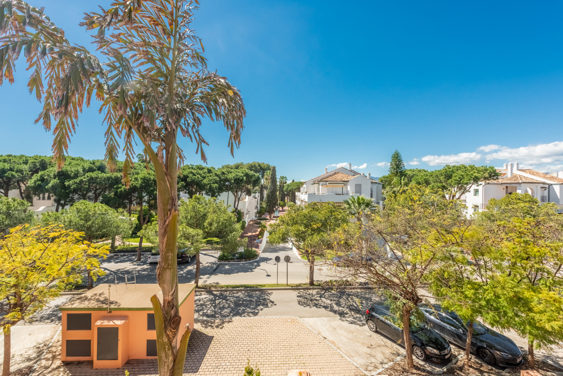 Apartamento en venta en Estepona 18