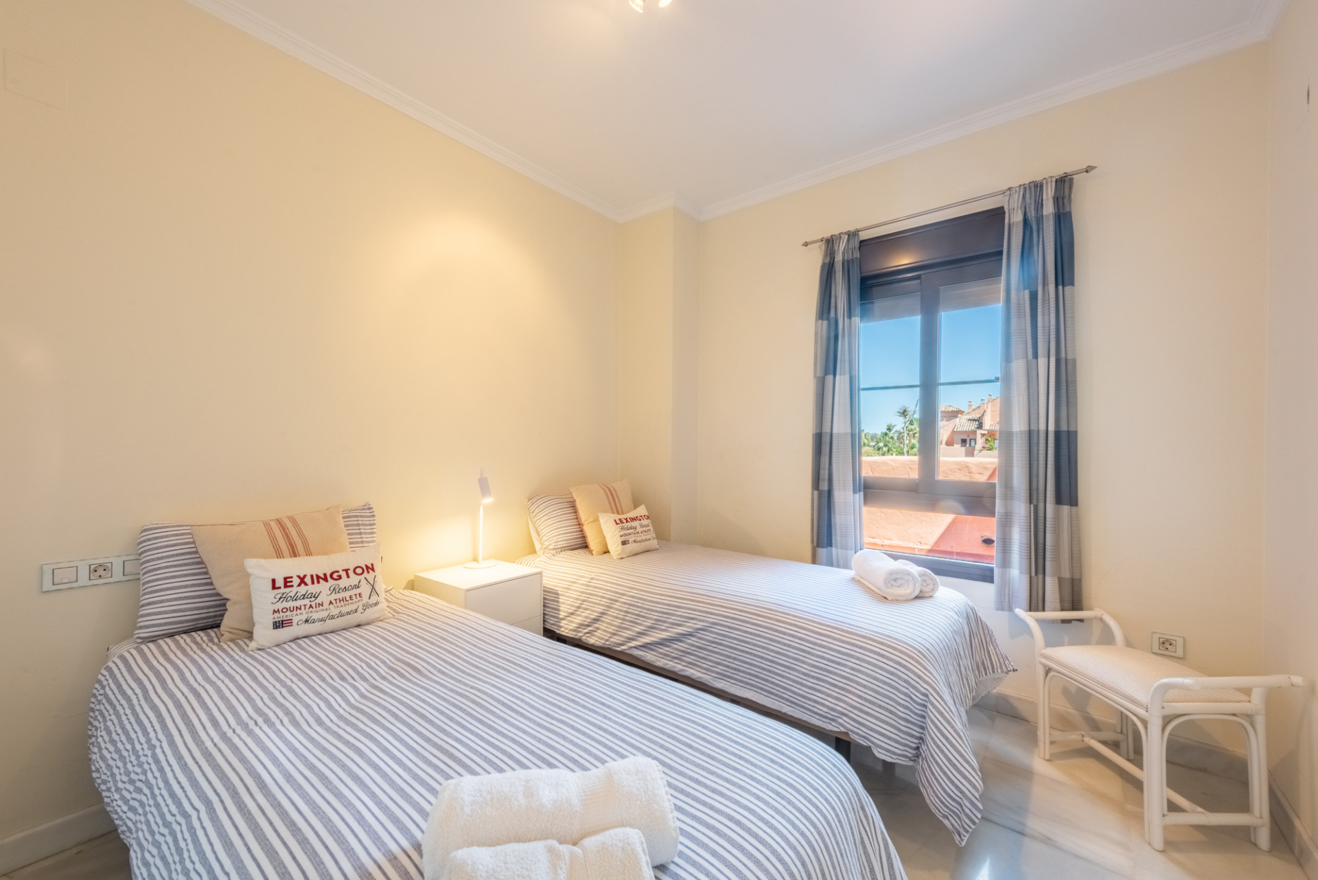 Apartamento en venta en Estepona 15