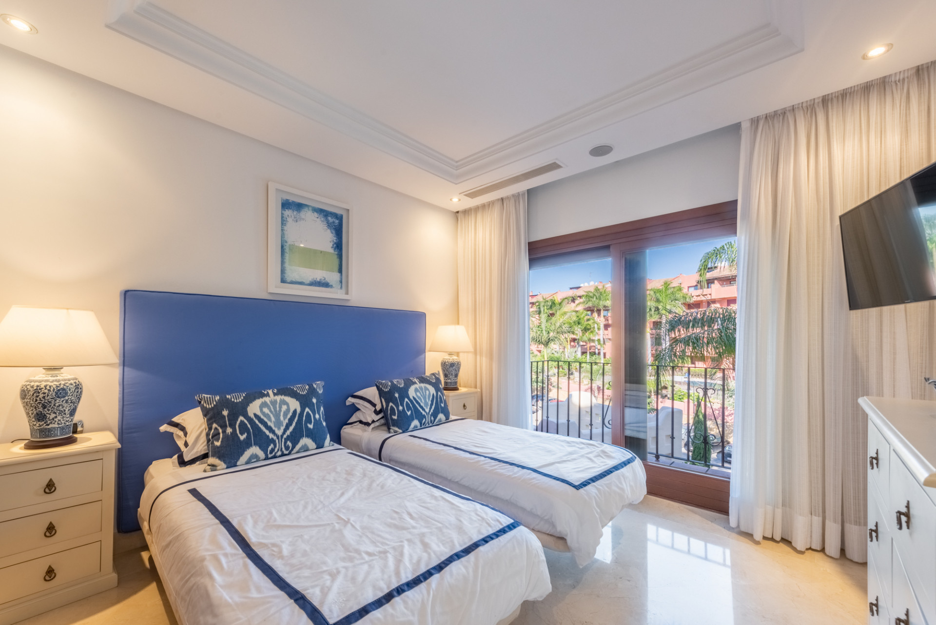 Apartamento en venta en Estepona 31