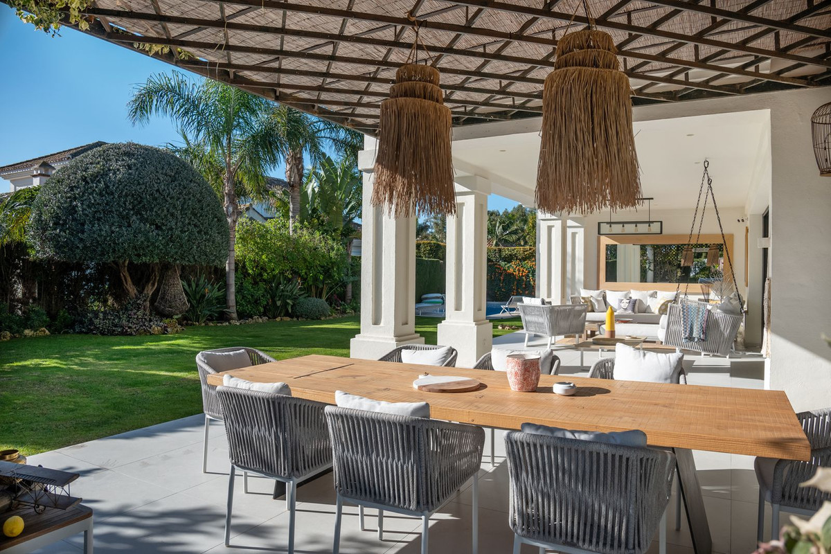 Villa for sale in Marbella - San Pedro and Guadalmina 4