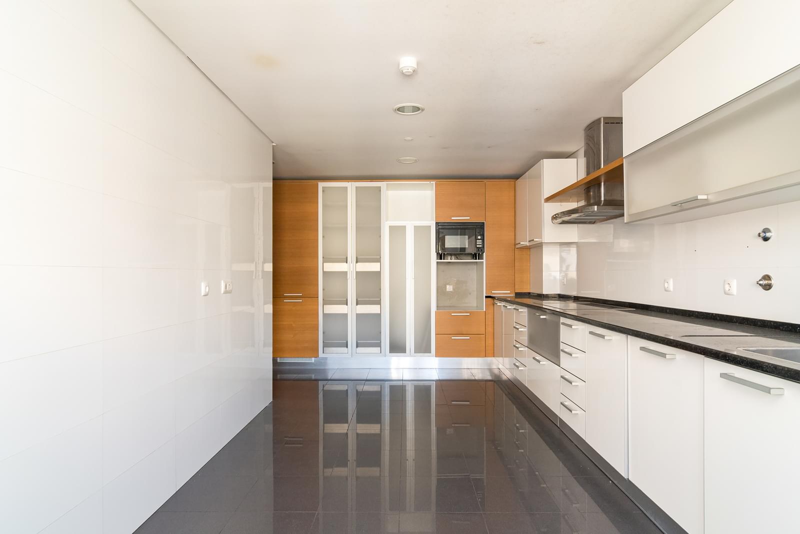 Apartment for sale in Lisbon 19