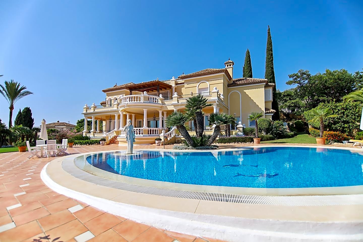 Villa for sale in Benahavís 7