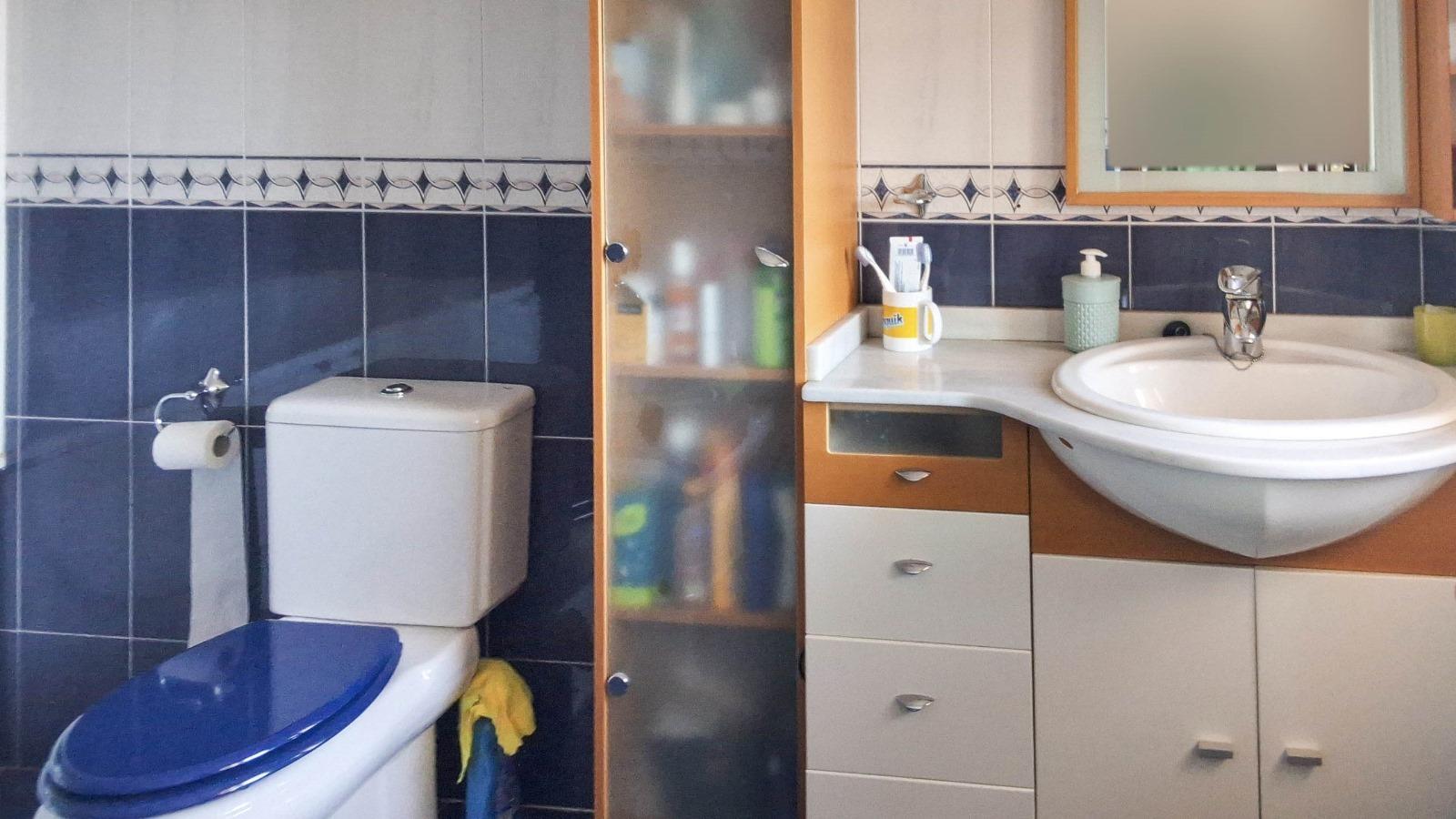 Adosada en venta en Alicante 25