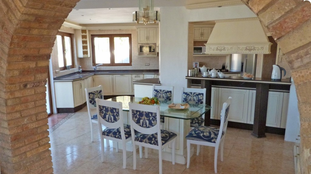 Villa for sale in Mijas 11