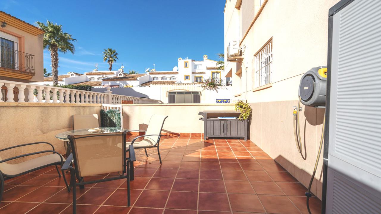 Villa te koop in The white villages of Sierra de Cádiz 9