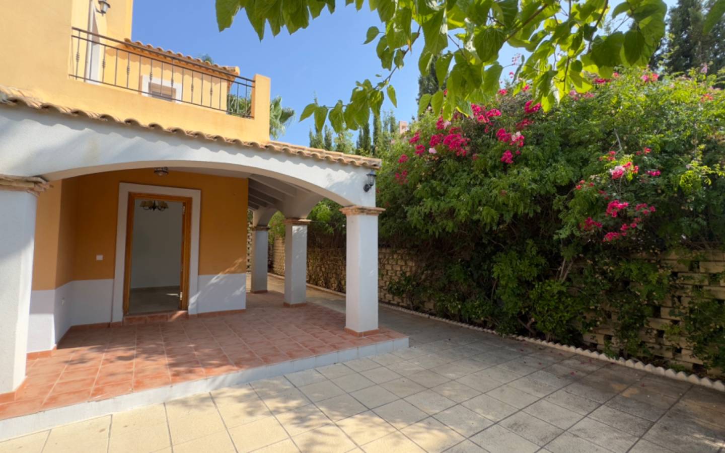 Villa for sale in Alicante 42