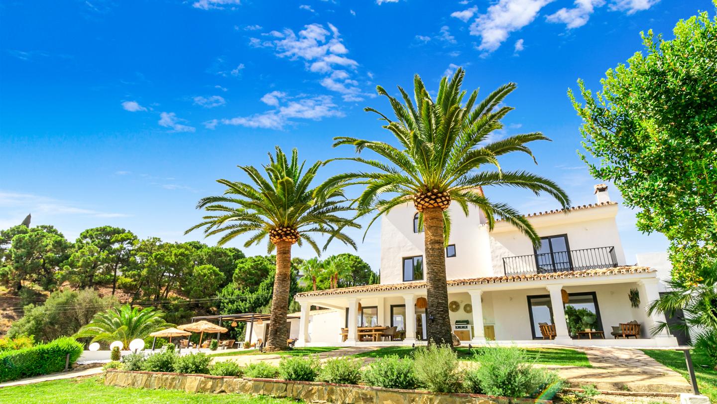 Villa te koop in Estepona 23