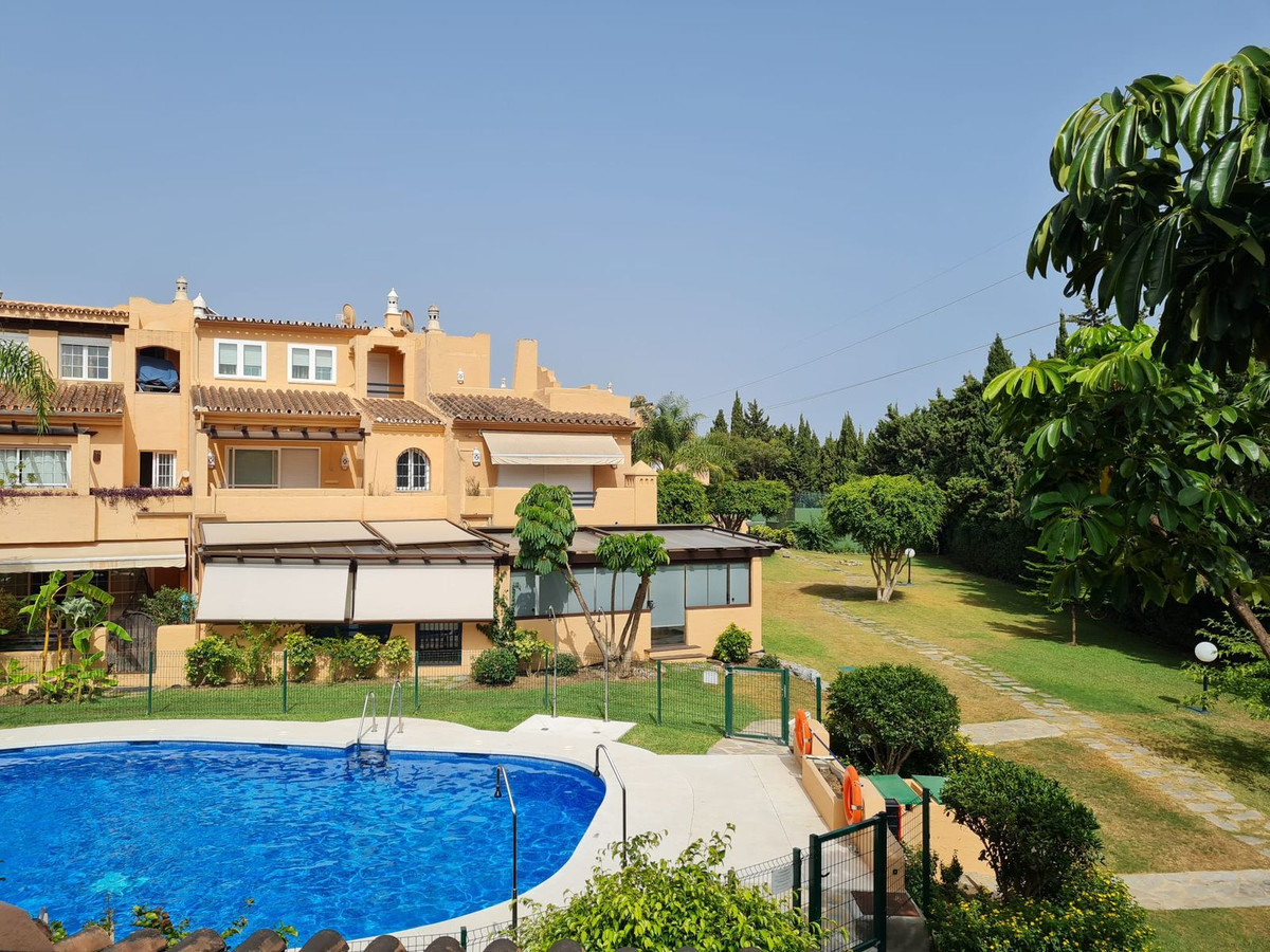 Property Image 632202-marbella-townhouses-3-3