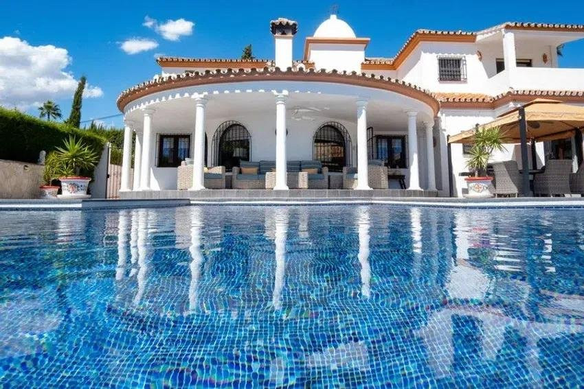 Villa te koop in Mijas 59