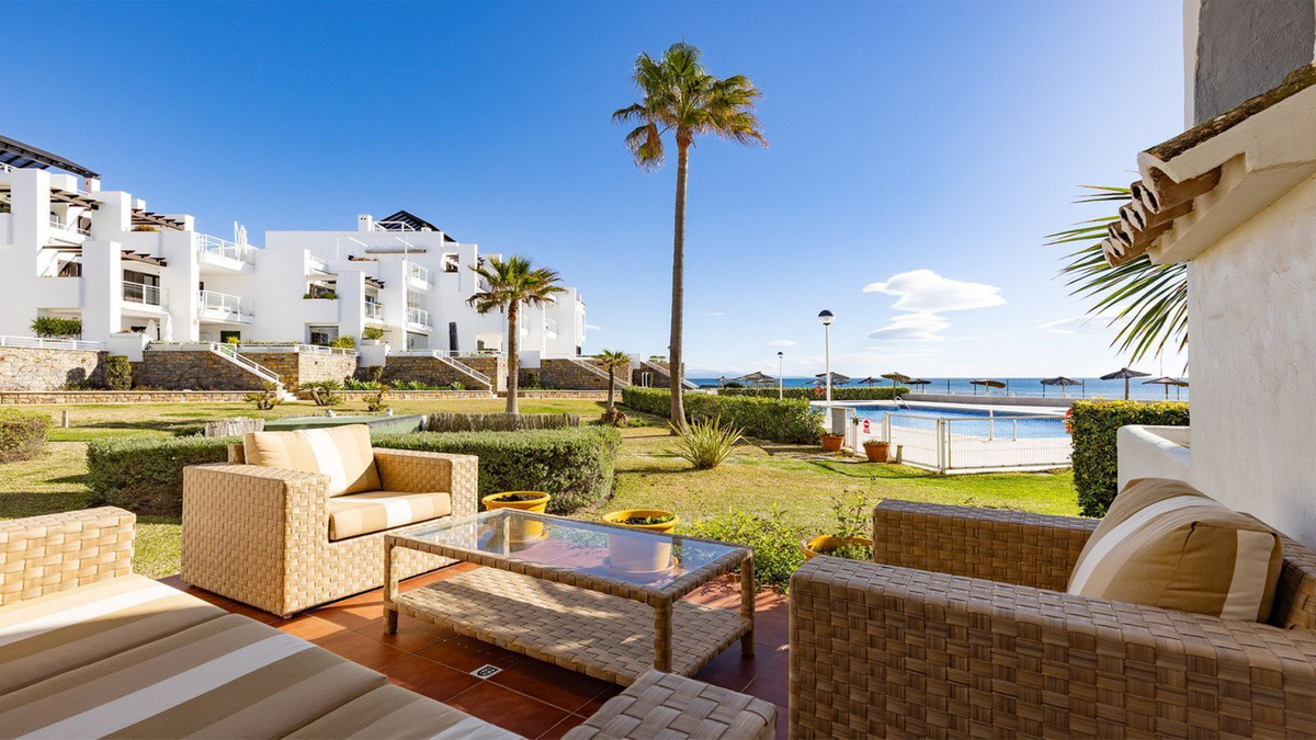 Property Image 632515-casares-townhouses-3-3