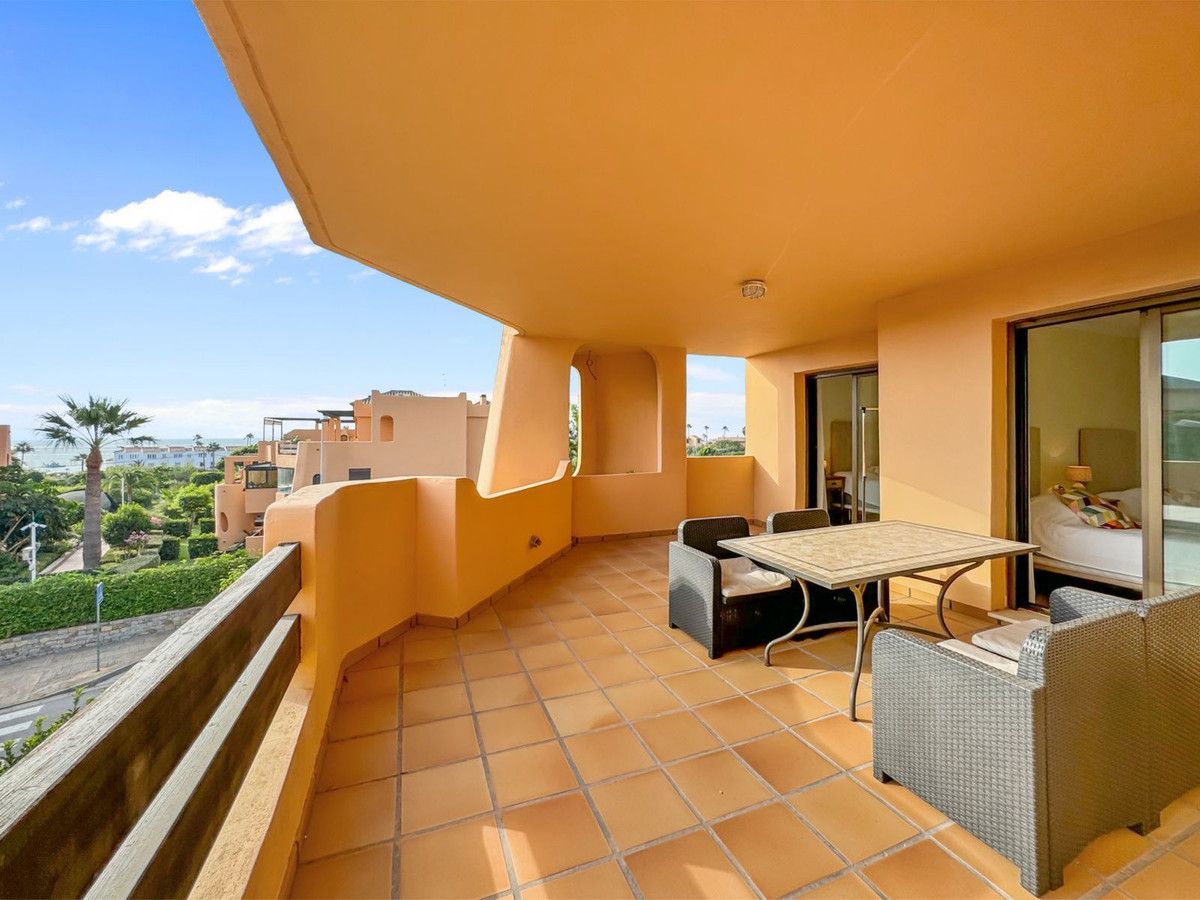 Property Image 632519-casares-apartment-2-2