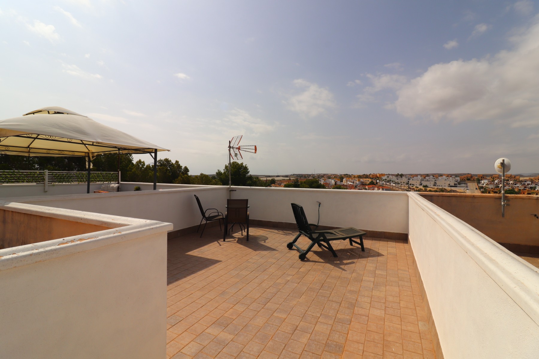 Townhouse for sale in Alicante 17