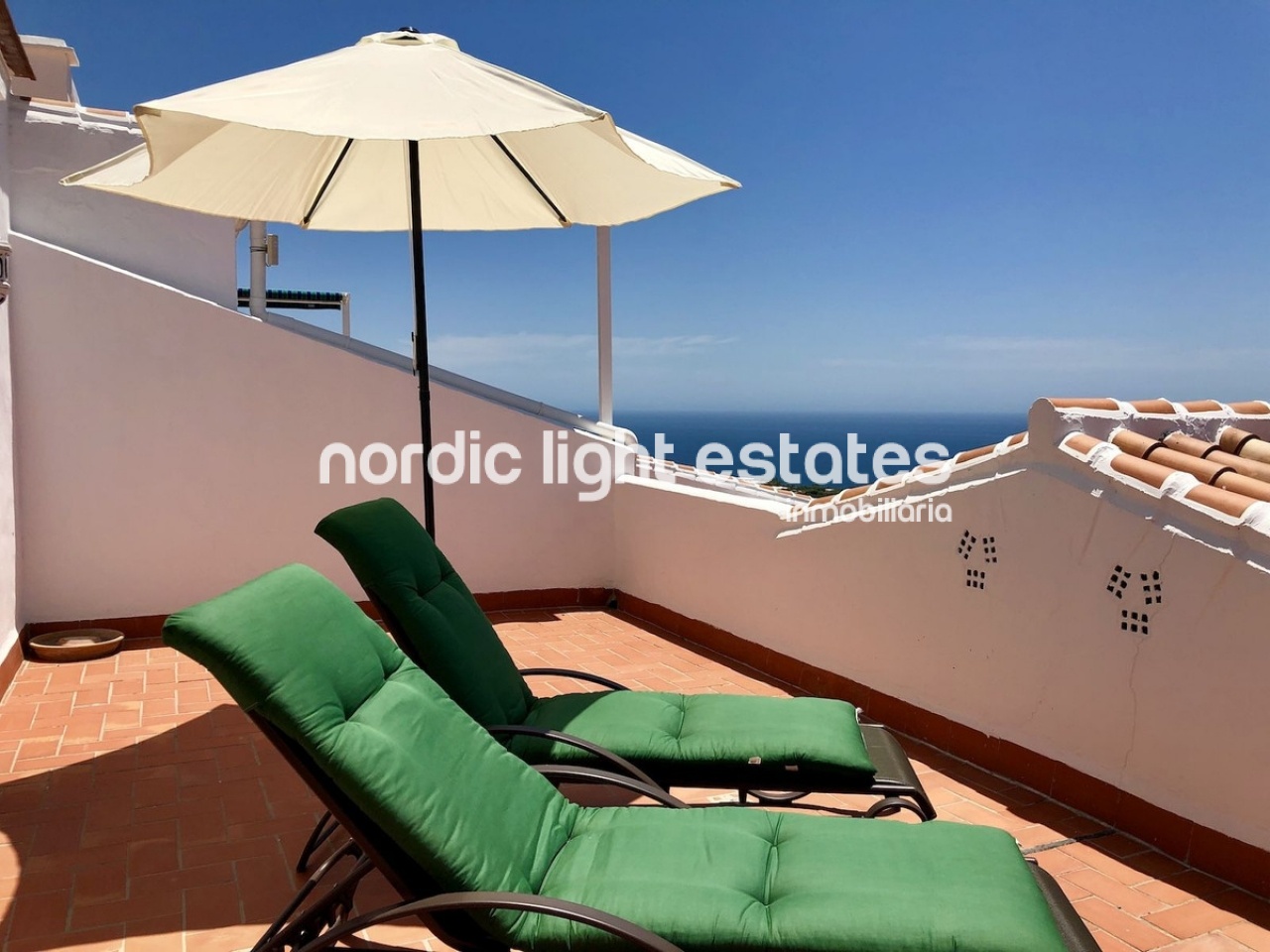 Apartamento en venta en Nerja 1