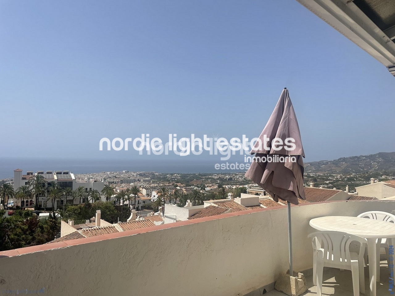 Apartamento en venta en Nerja 42