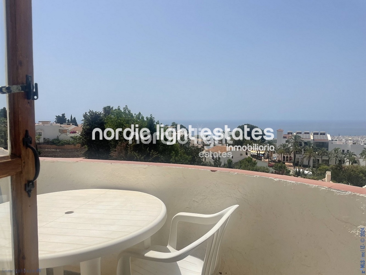 Apartamento en venta en Nerja 48