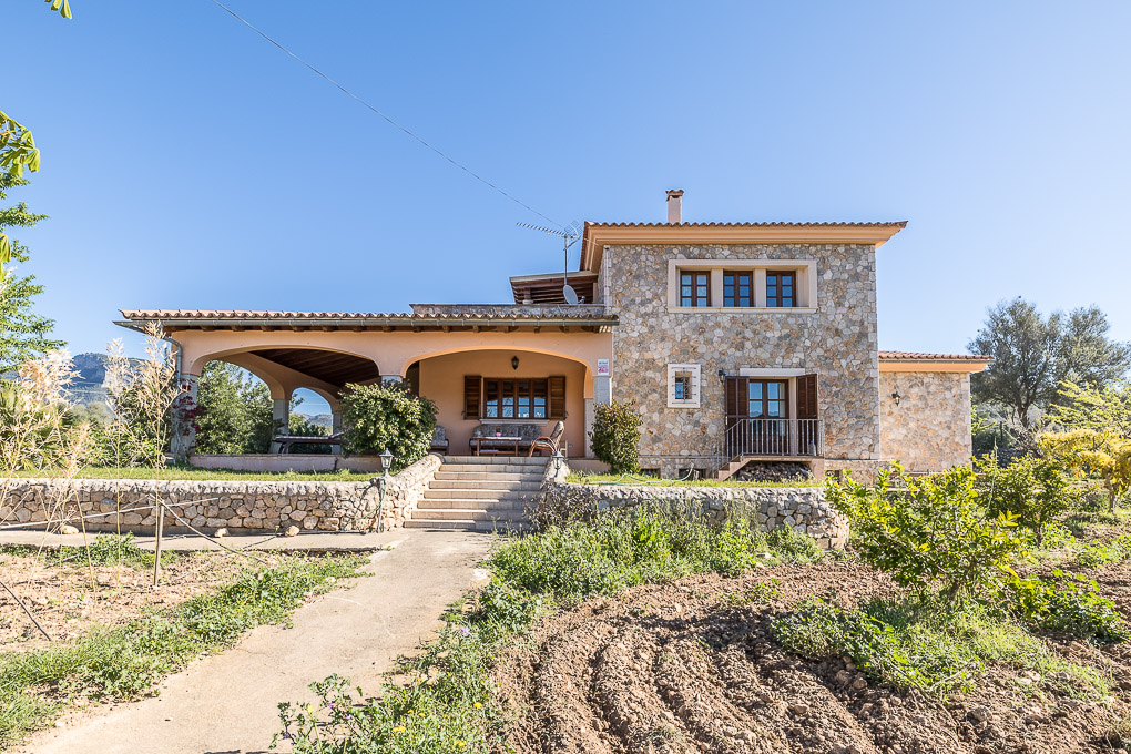 Countryhome for sale in Mallorca East 17