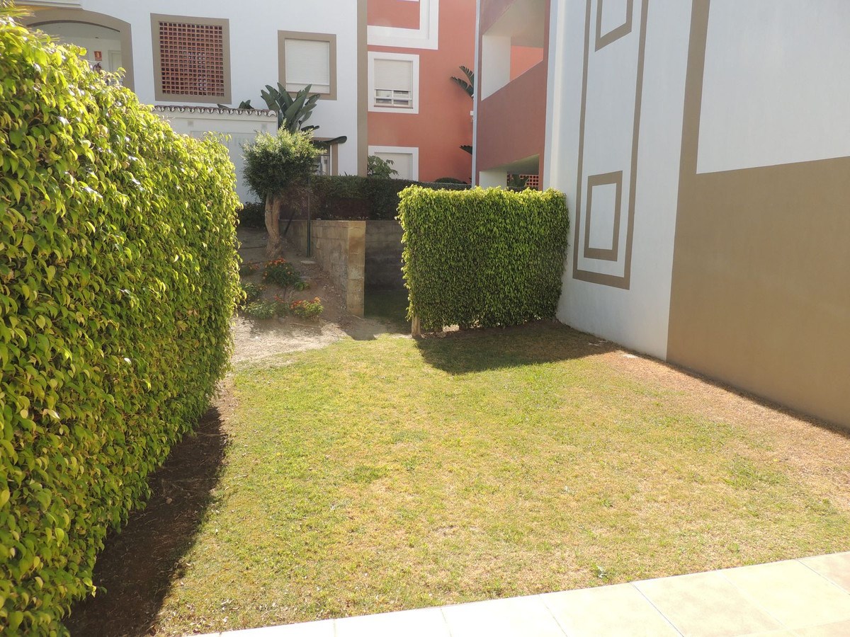 Appartement te koop in Estepona 3