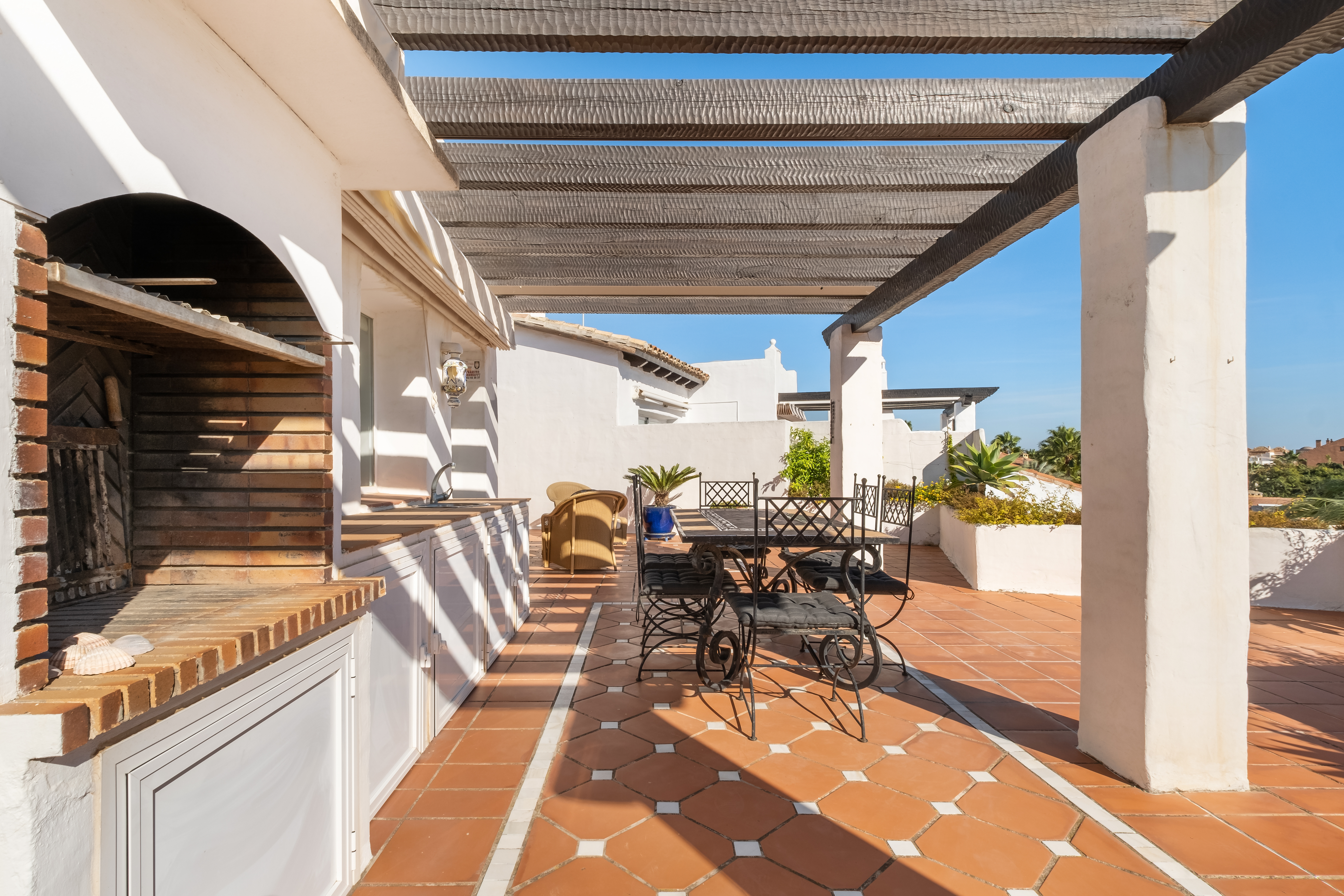 Apartamento en venta en Marbella - Nueva Andalucía 5