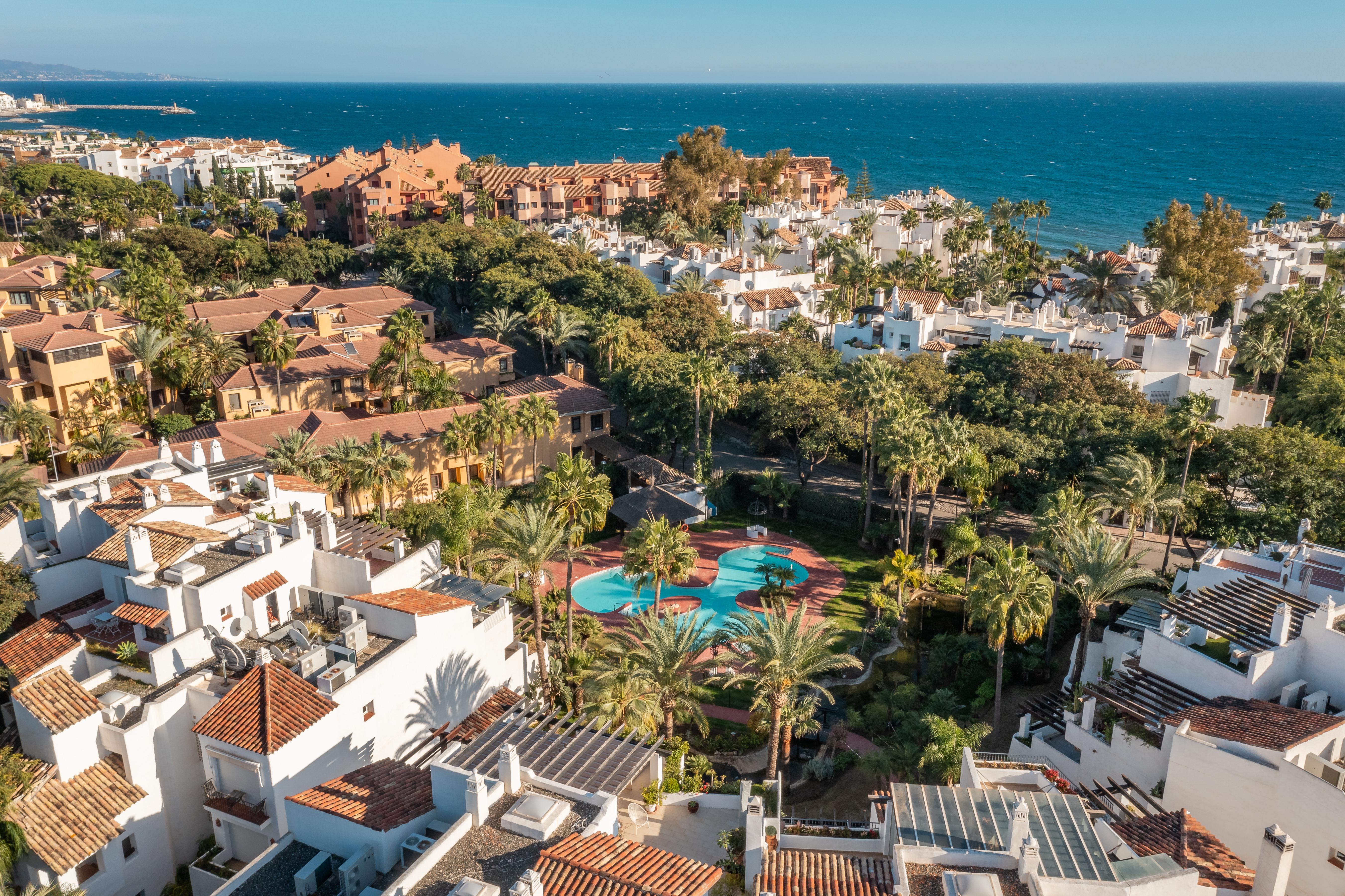 Apartamento en venta en Marbella - Nueva Andalucía 1