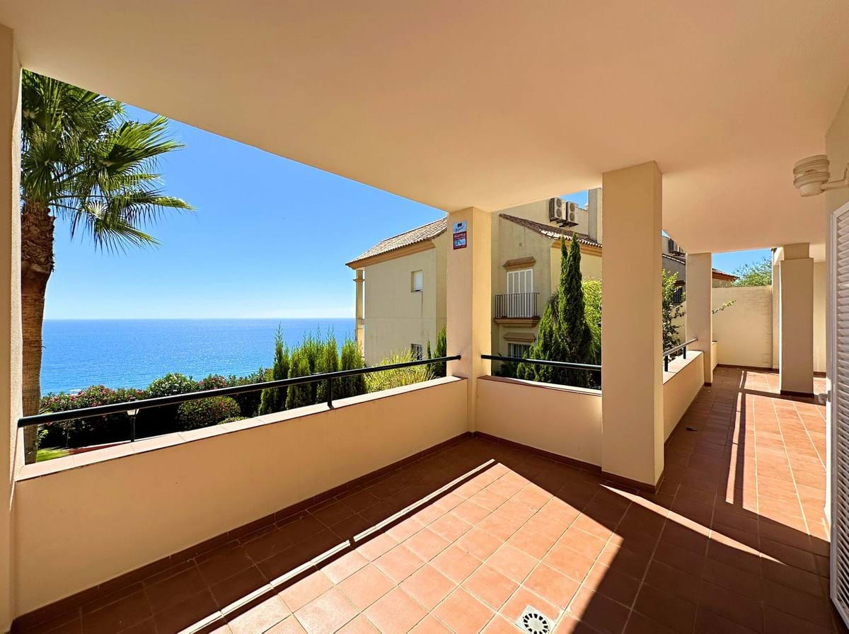 Apartment for sale in Manilva 6